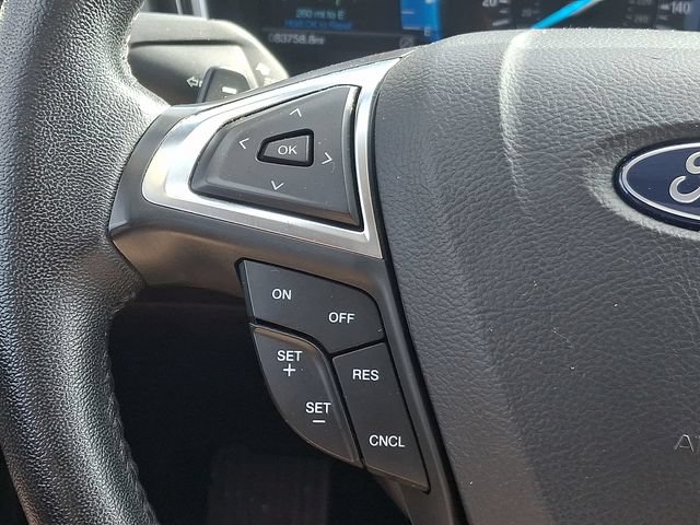 Used 2018 Ford Fusion SE w/ Fusion SE Technology Package FWD image 22
