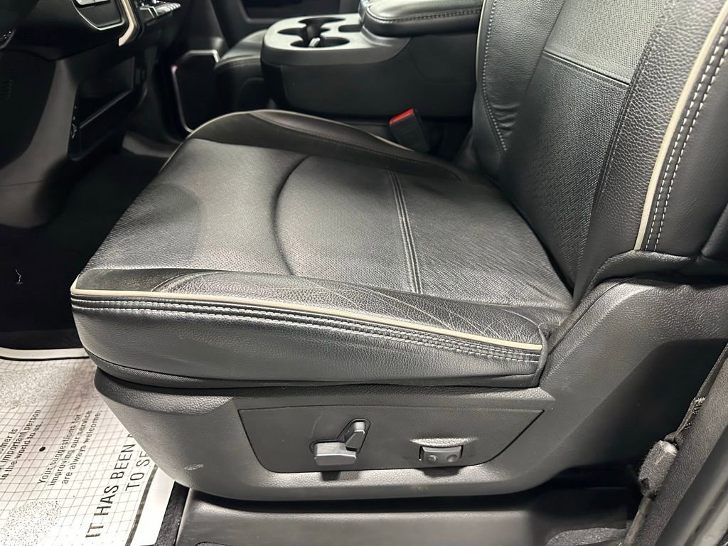 Used 2024 RAM 2500 Laramie image 13