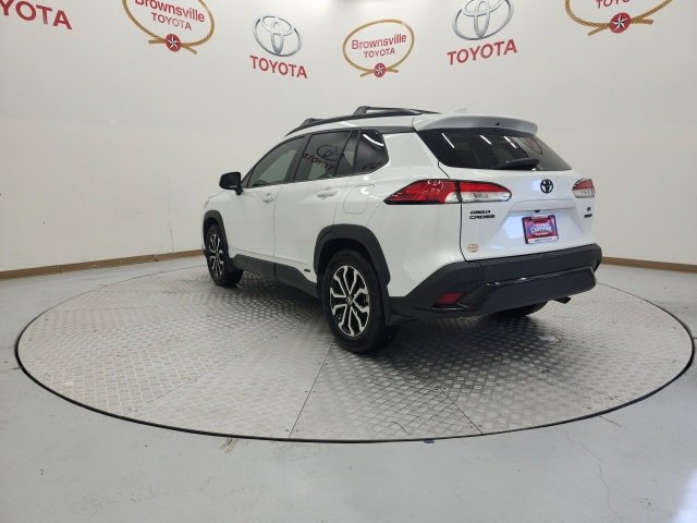 Certified 2024 Toyota Corolla Cross SE image 6