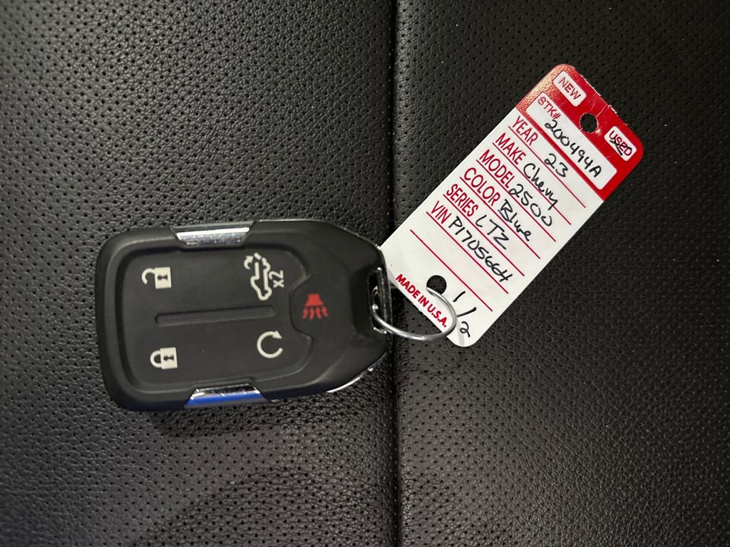 Used 2023 Chevrolet Silverado 2500 LTZ AWD/4WD image 29