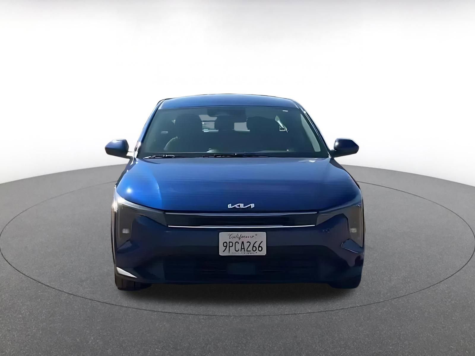 Used 2025 Kia K4 LXS image 4