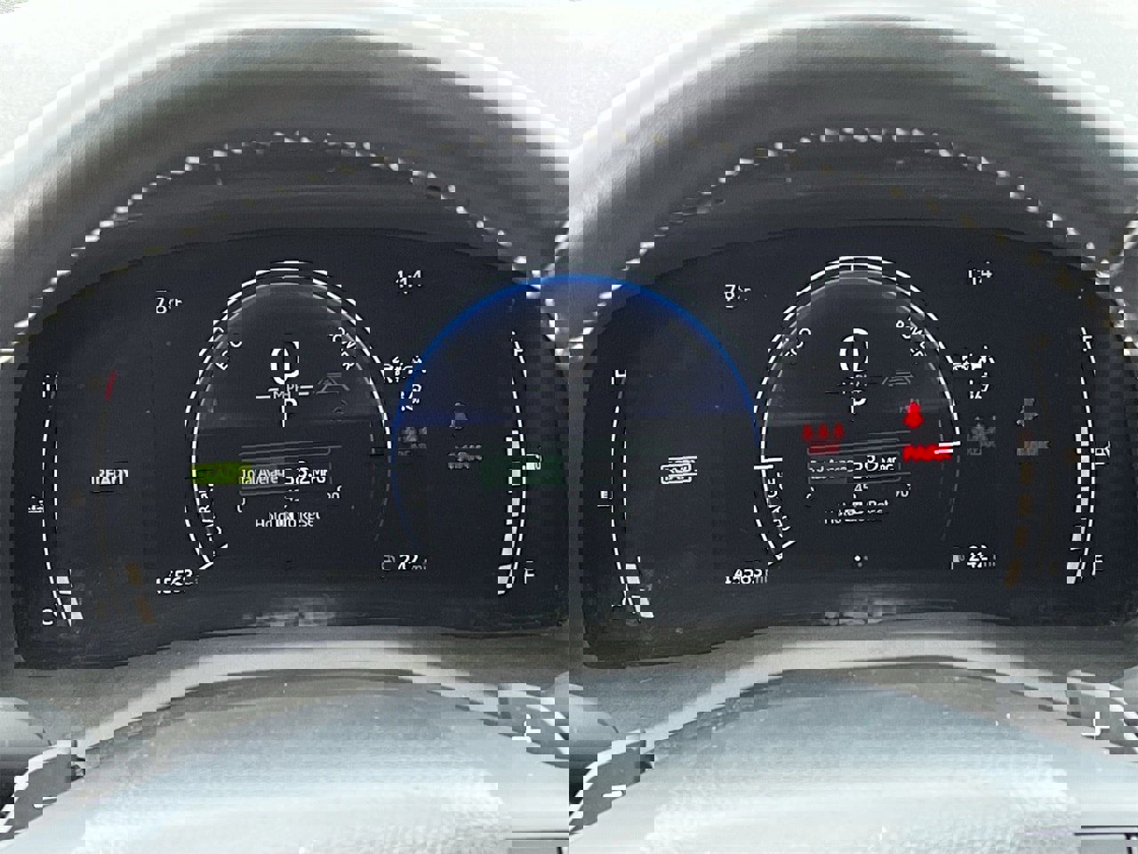 Used 2025 Toyota Camry SE image 13