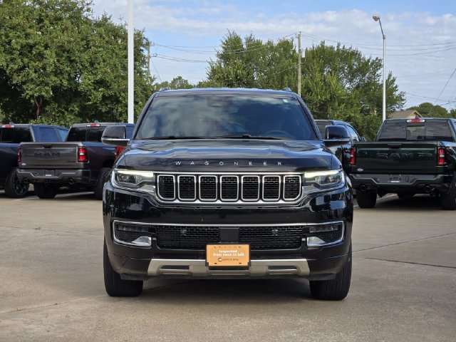 Certified 2024 Jeep Wagoneer Series III AWD/4WD image 2