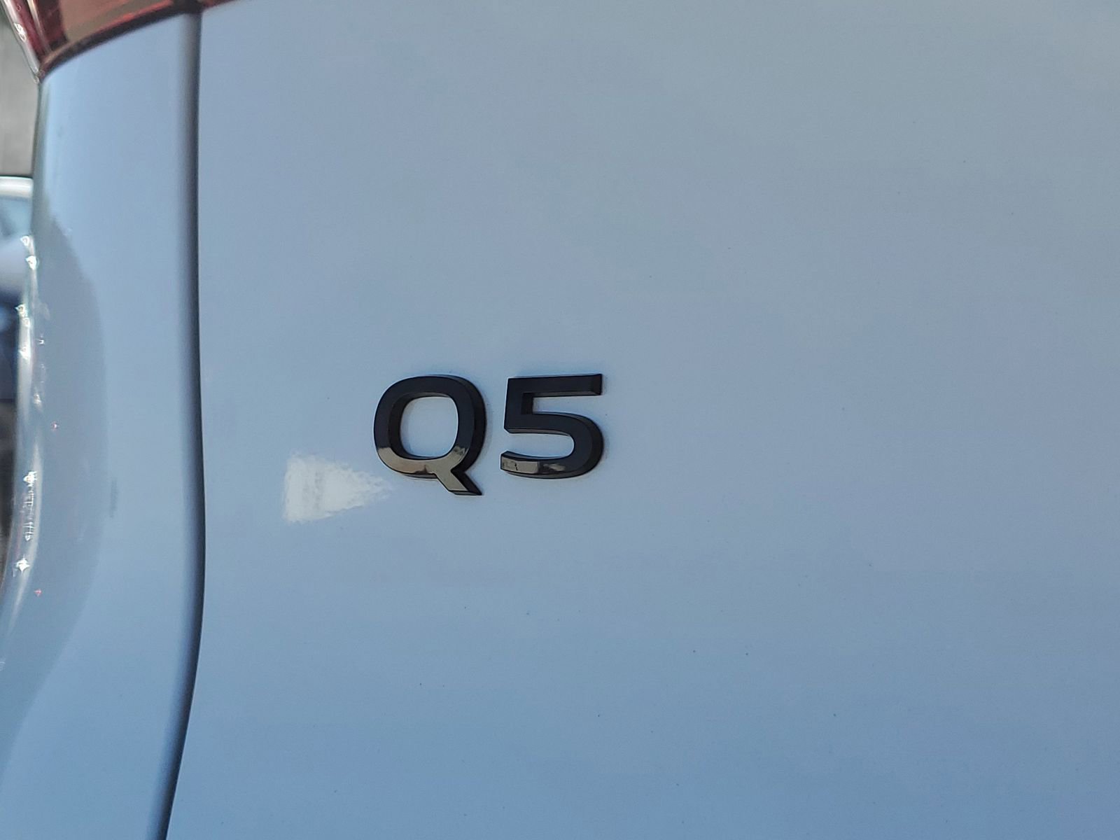 Used 2025 Audi Q5 Premium Plus w/ Premium Plus image 7