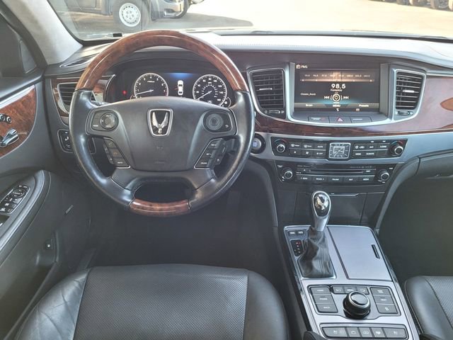 Used 2016 Hyundai Equus Ultimate image 7