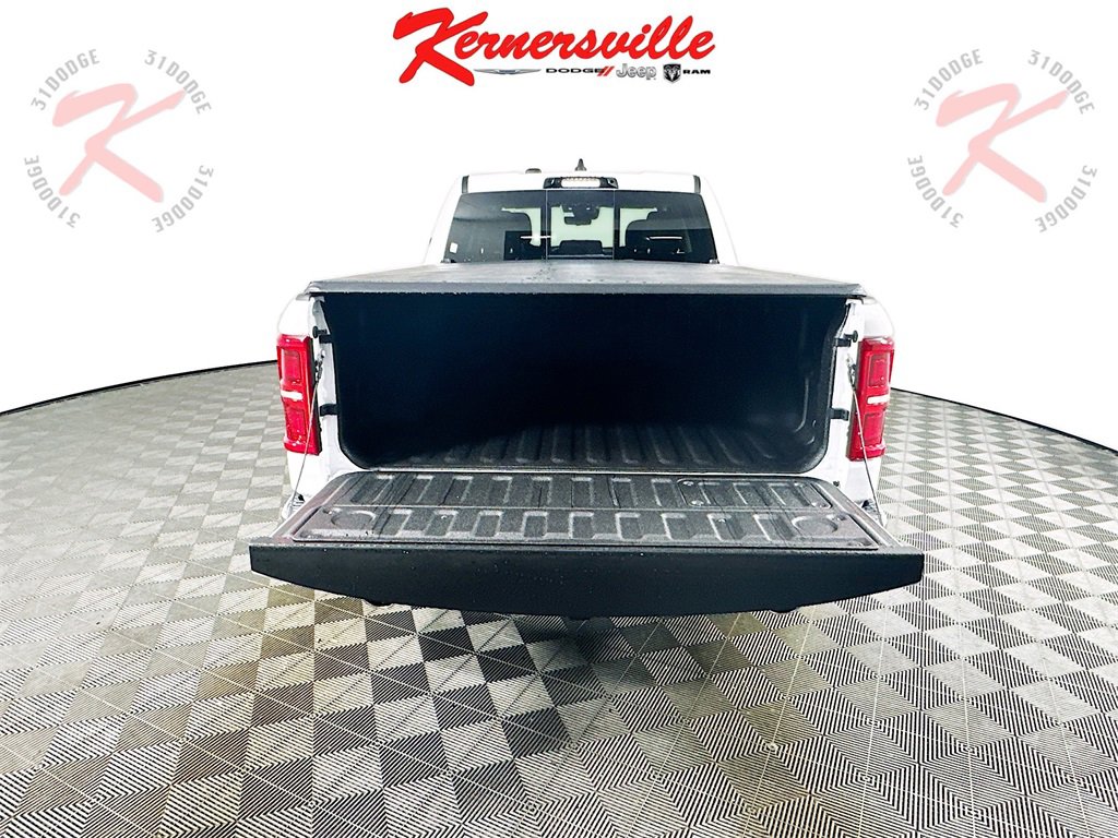 New 2025 RAM 1500 Limited image 17