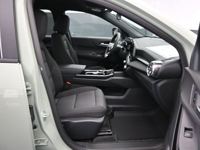 New 2026 Chevrolet Equinox LT w/ LPO, Floor Liner Package image 39