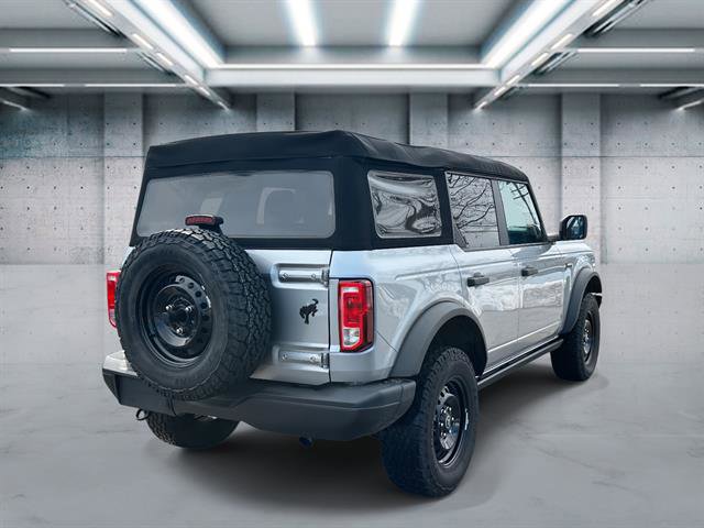 Used 2023 Ford Bronco Black Diamond image 5