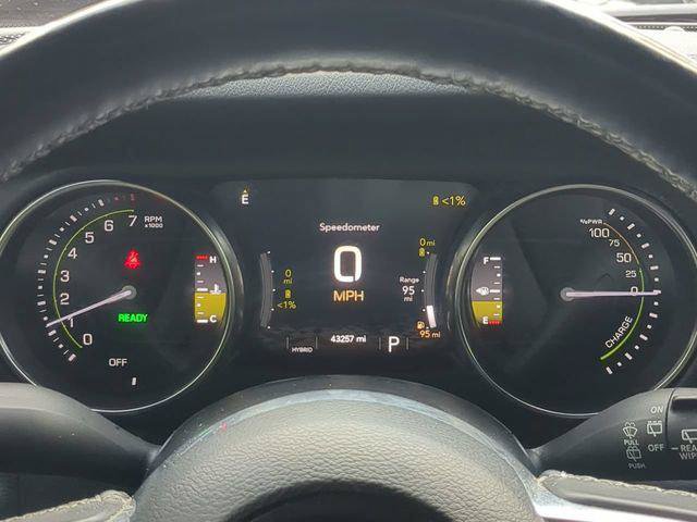 Certified 2022 Jeep Wrangler Unlimited Sahara w/ Cold Weather Group AWD/4WD image 31