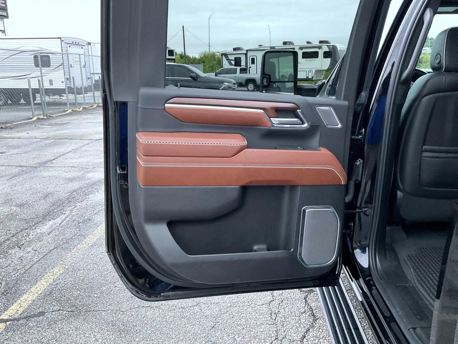 Certified 2024 GMC Sierra 2500 Denali Ultimate AWD/4WD image 20