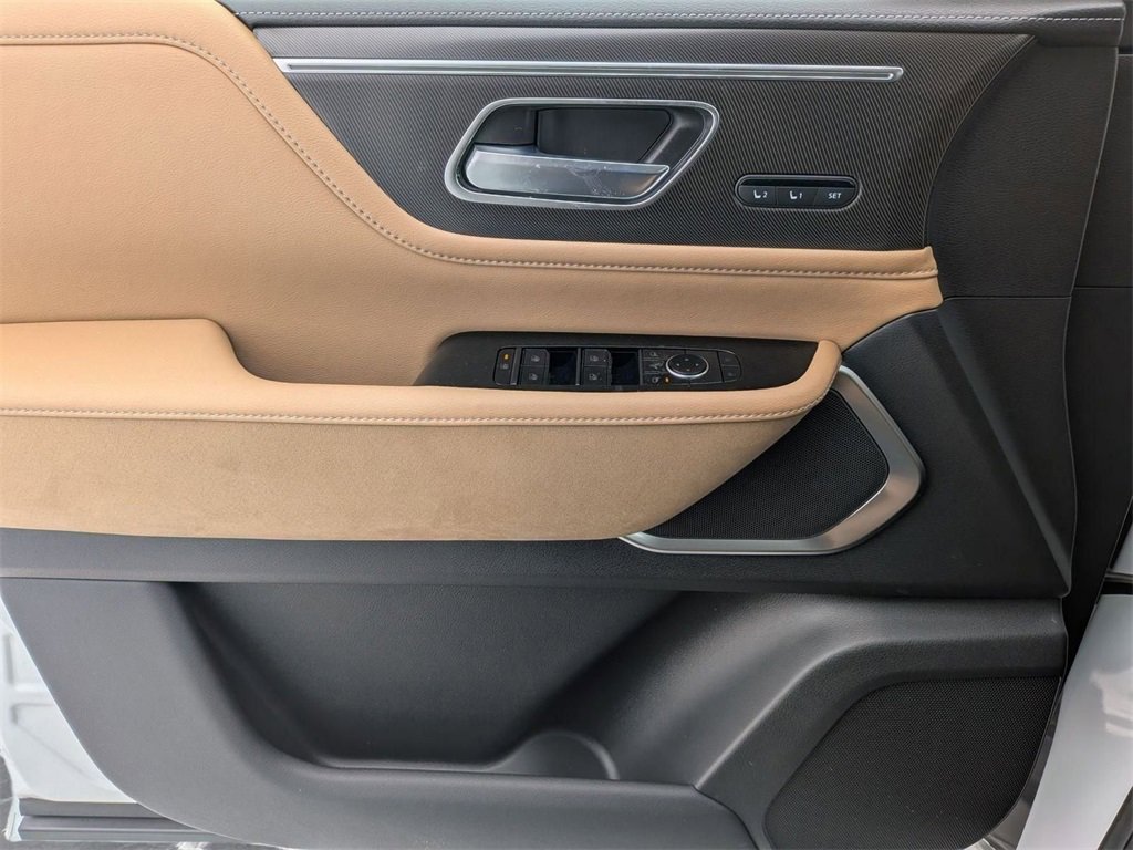 New 2026 INFINITI QX80 Luxe image 14