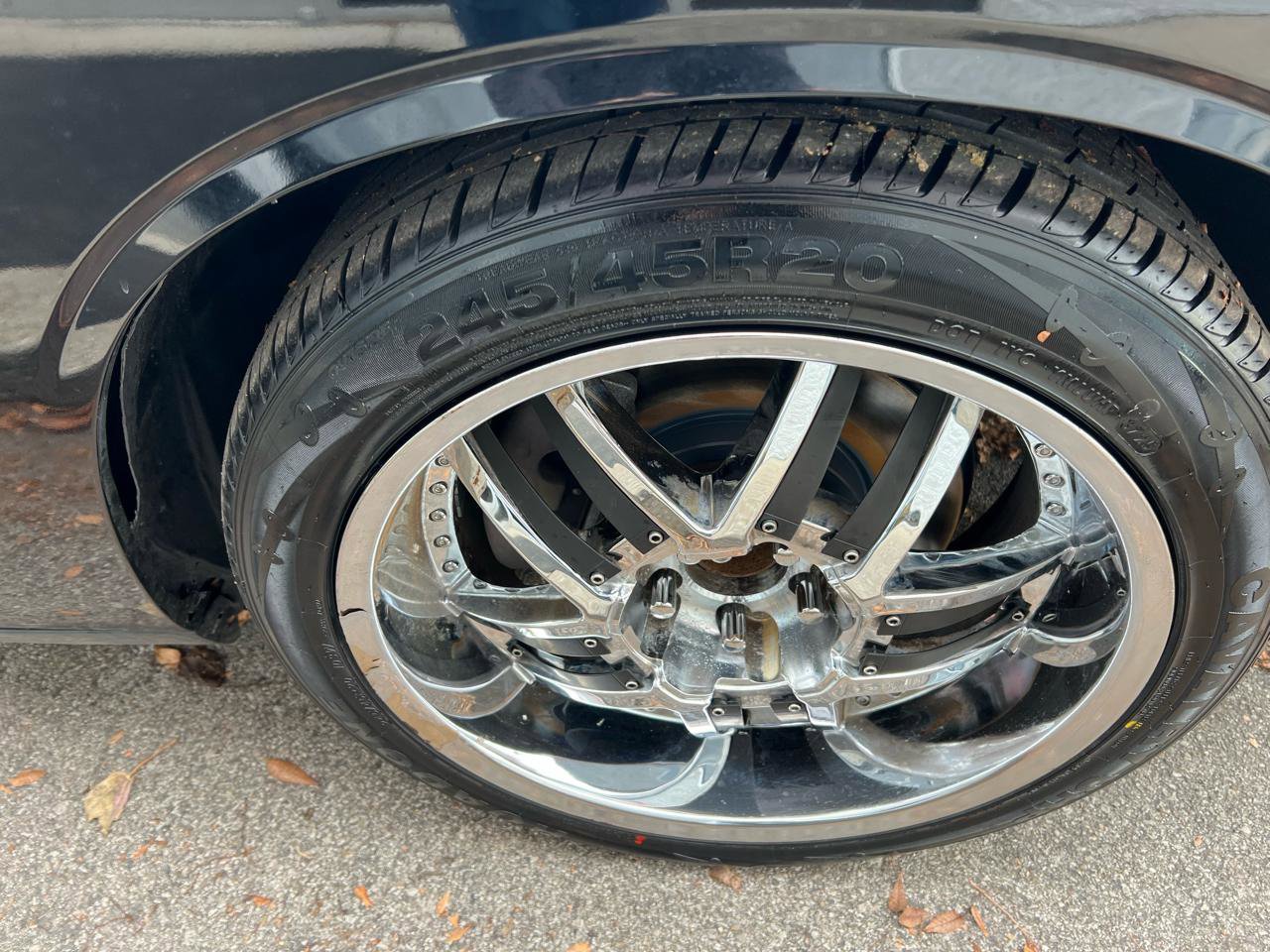 Used 2019 Dodge Challenger R/T image 5