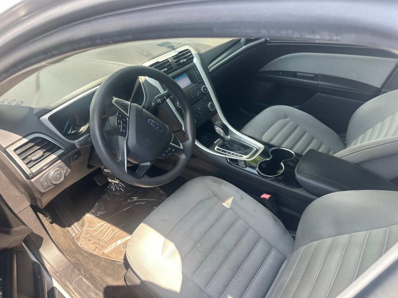 Used 2015 Ford Fusion S image 8