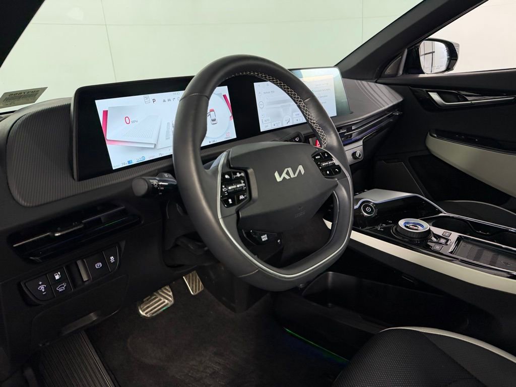 Used 2024 Kia EV6 GT-Line image 23