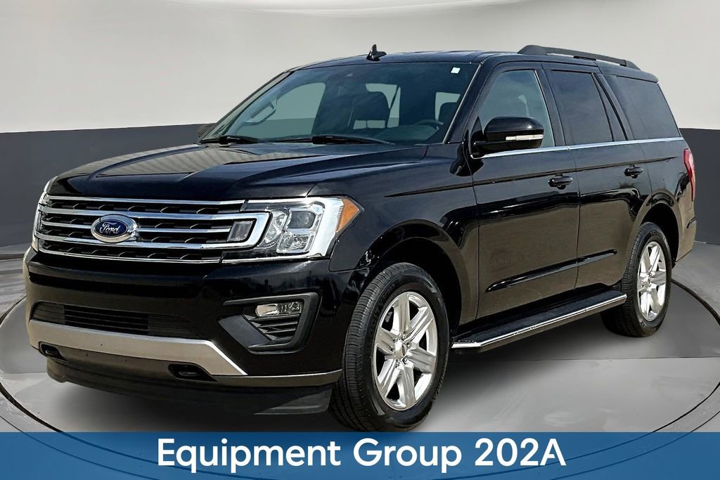 Used 2019 Ford Expedition XLT w/ Equipment Group 202A image 3