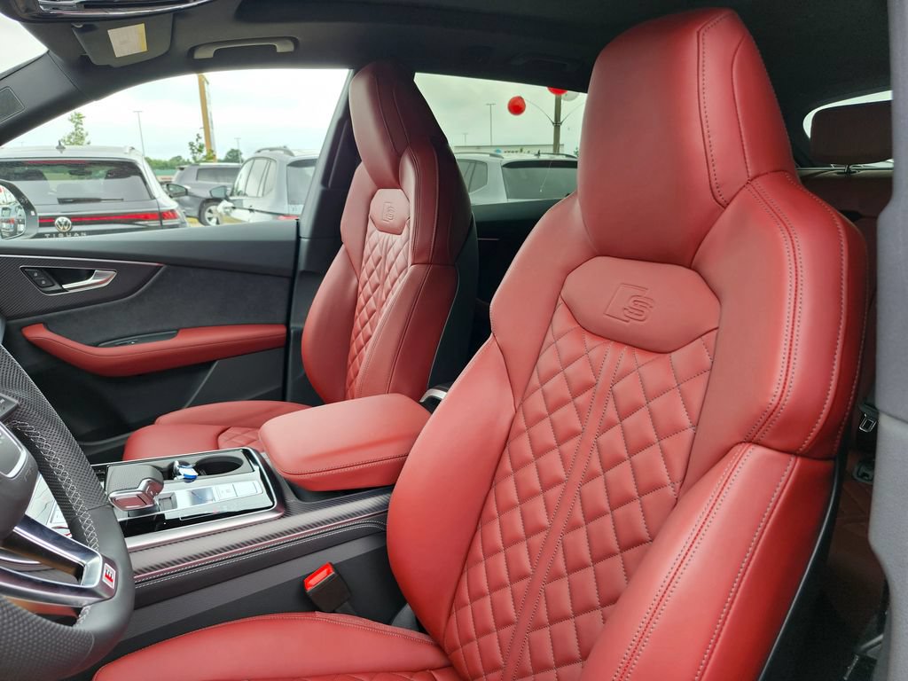 New 2026 Audi SQ8 Premium Plus AWD/4WD image 12