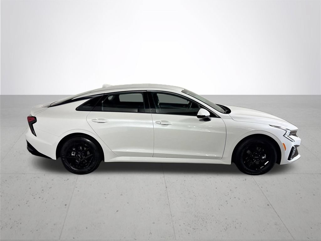 New 2026 Kia K5 LXS FWD image 5
