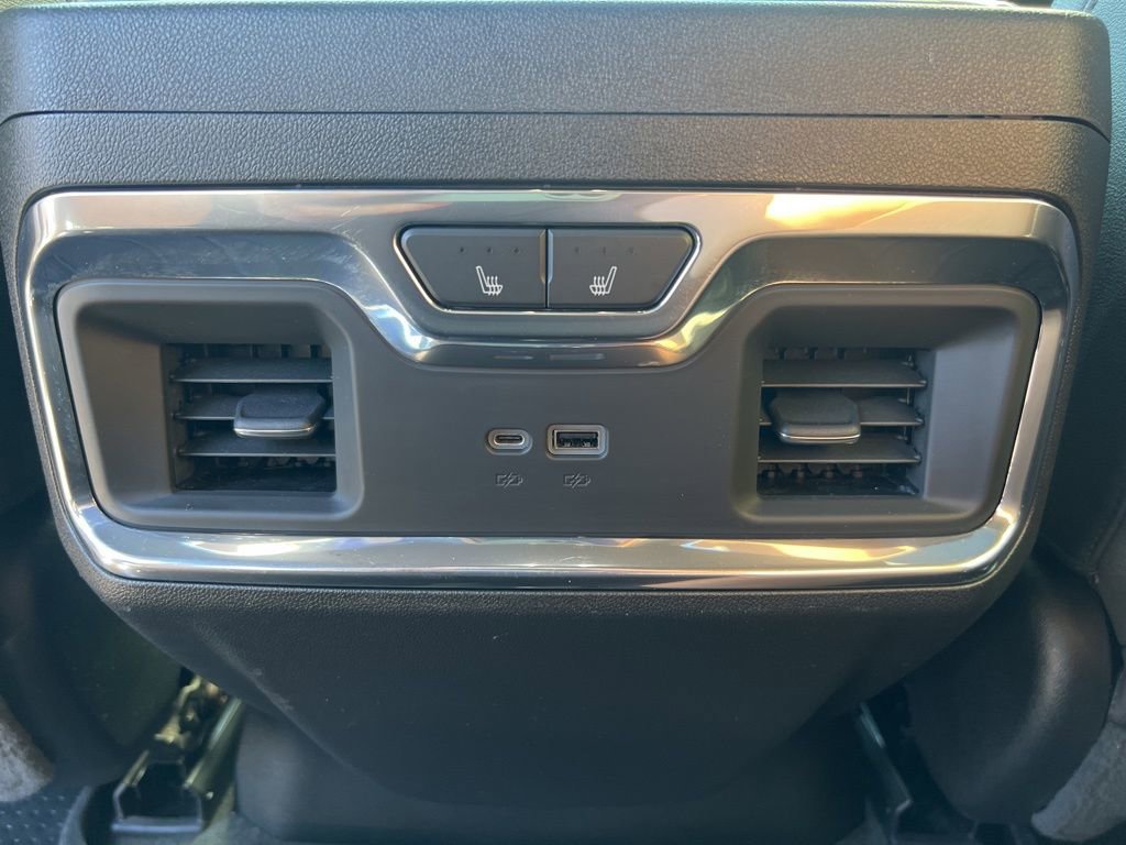 Used 2023 Chevrolet Silverado 1500 High Country w/ High Country Premium Package image 28