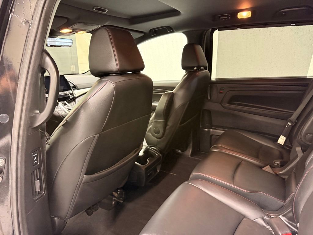 Used 2023 Honda Odyssey Sport image 19