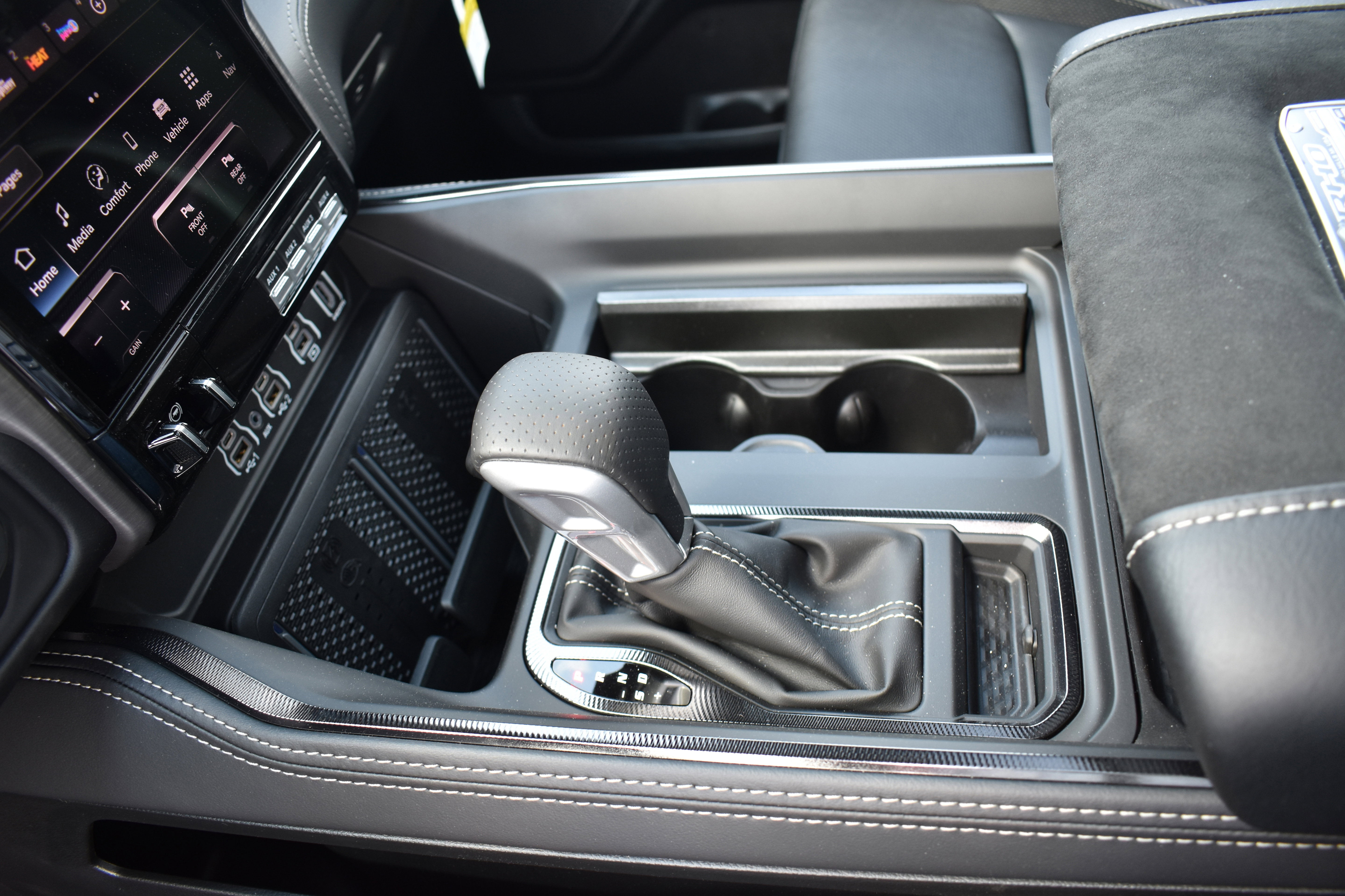 New 2026 RAM 1500 RHO image 23