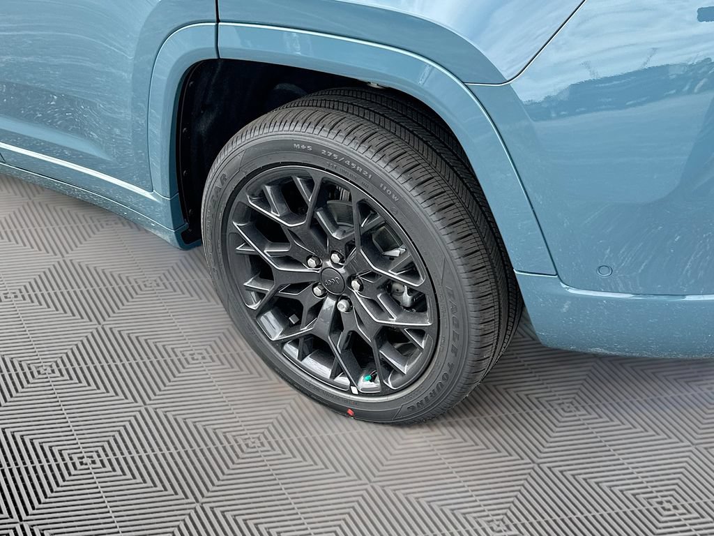 New 2026 Jeep Grand Cherokee Summit AWD/4WD image 38