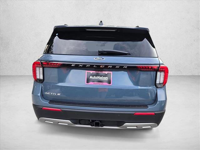 New 2026 Ford Explorer Active image 7