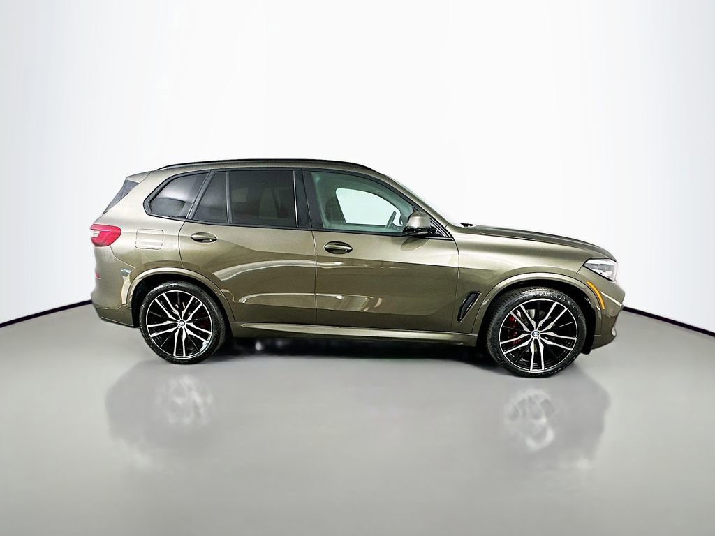 Used 2023 BMW X5 xDrive40i w/ M Sport Package image 7