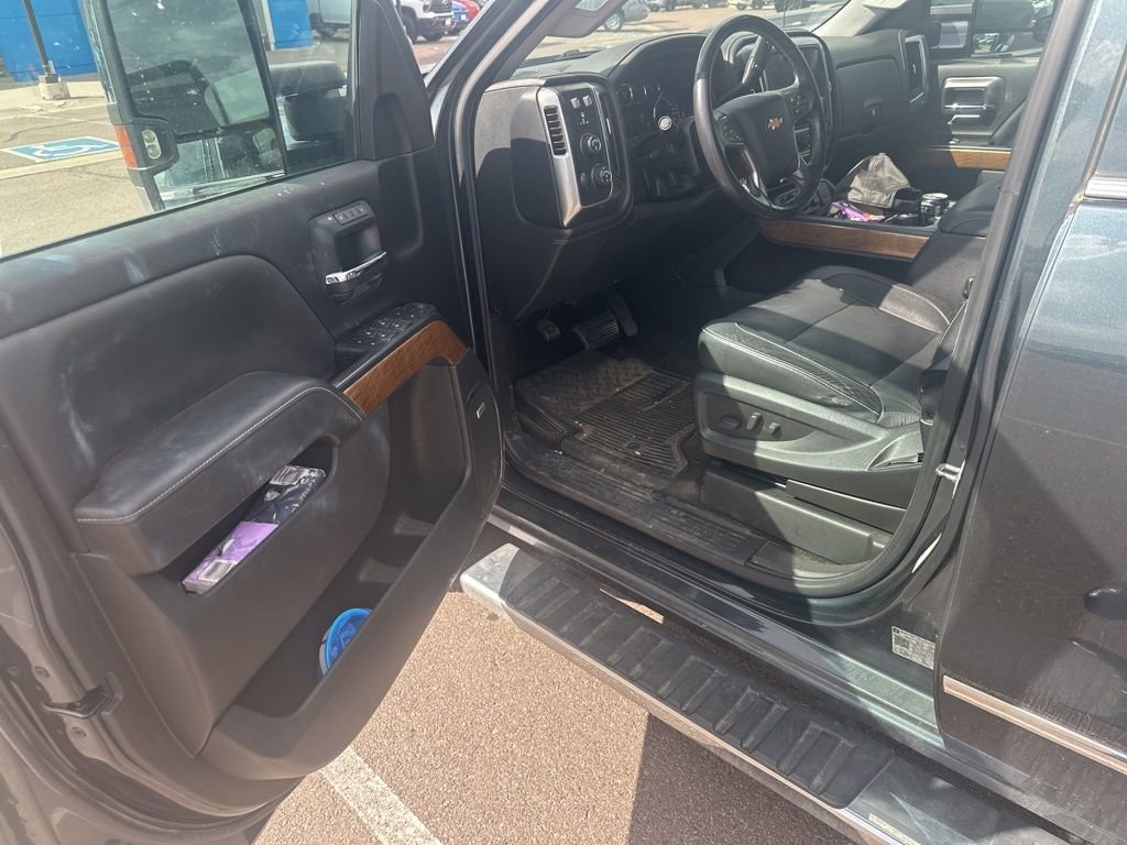 Used 2018 Chevrolet Silverado 1500 LTZ w/ LTZ Plus Package image 7