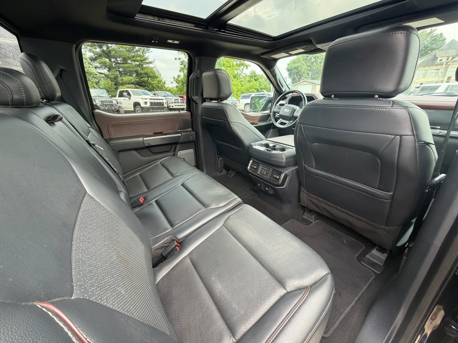 Used 2021 Ford F150 Lariat w/ Equipment Group 502A High AWD/4WD image 7