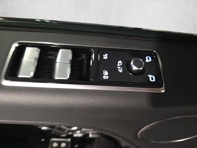 Used 2022 Land Rover Range Rover Westminster Edition AWD/4WD image 28