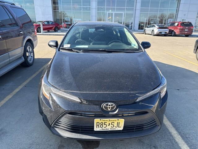 Used 2023 Toyota Corolla LE image 33