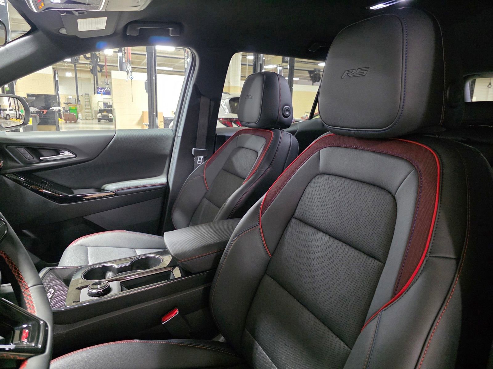 New 2026 Chevrolet Equinox RS image 22