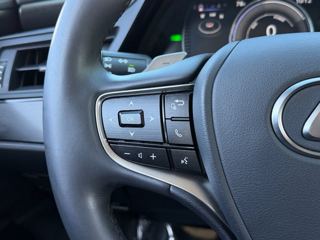 Certified 2022 Lexus ES 300h w/ Premium Package FWD image 20