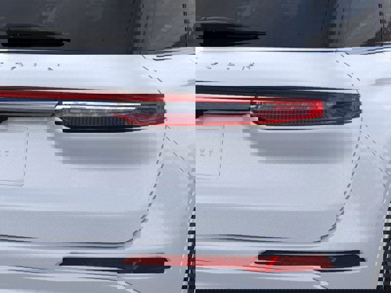 New 2025 Lincoln Corsair Grand Touring w/ Equipment Group 301A image 21