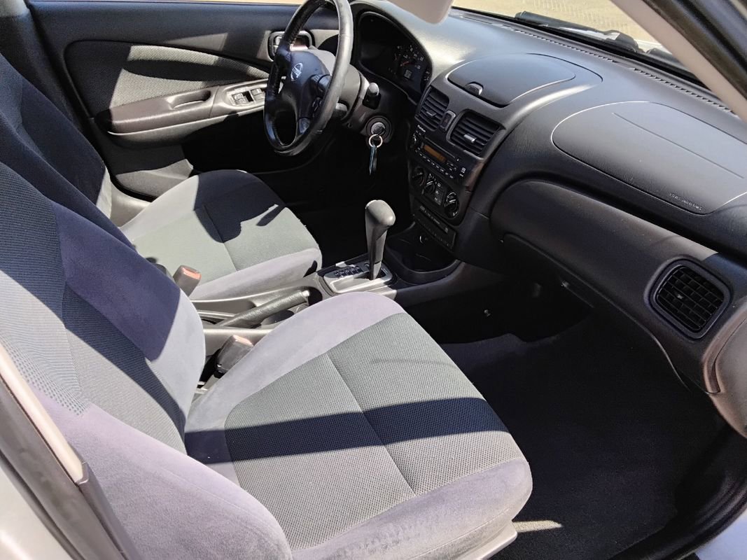 Used 2006 Nissan Sentra 1.8 S w/ (S04) 1.8S Special Editto Pkg FWD image 15