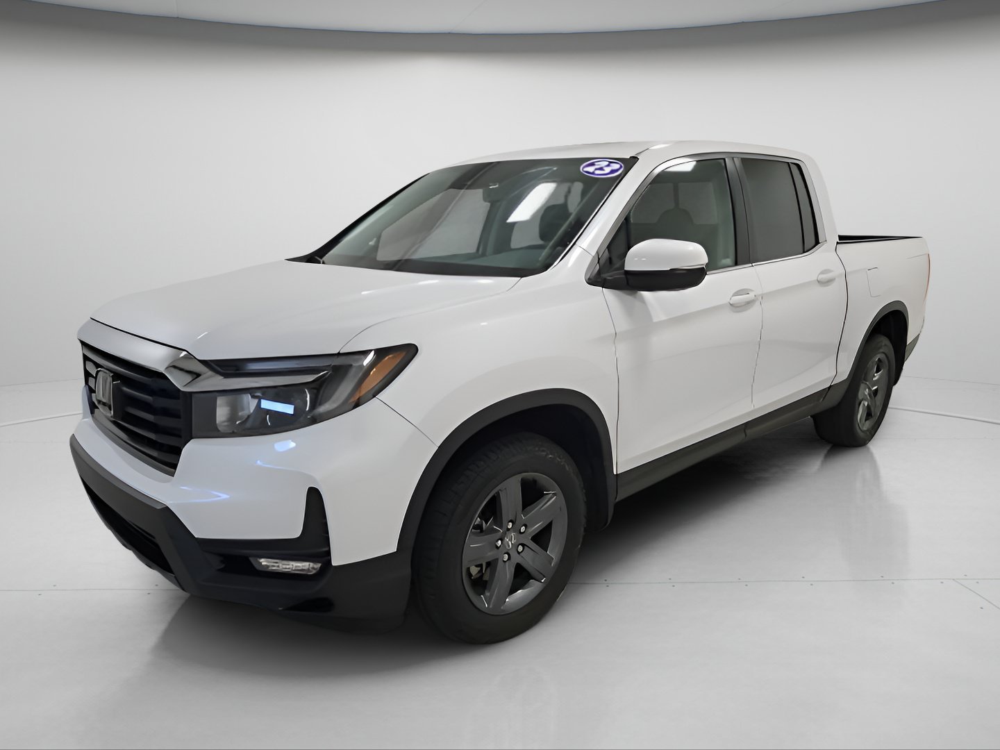Certified 2023 Honda Ridgeline RTL image 3