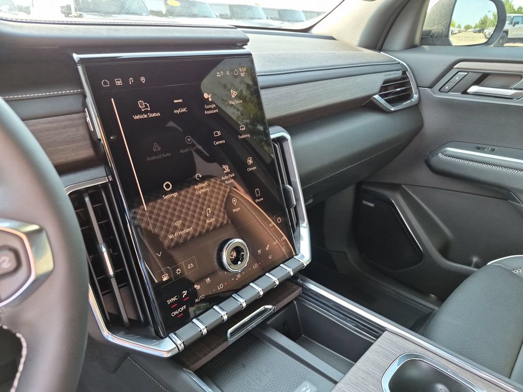 New 2026 GMC Acadia Denali w/ Super Cruise Package FWD image 26