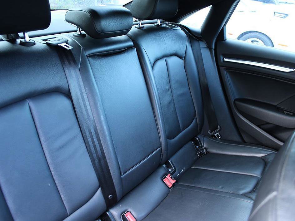 Used 2019 Audi A3 2.0T Premium Plus w/ Premium Plus Package FWD image 18