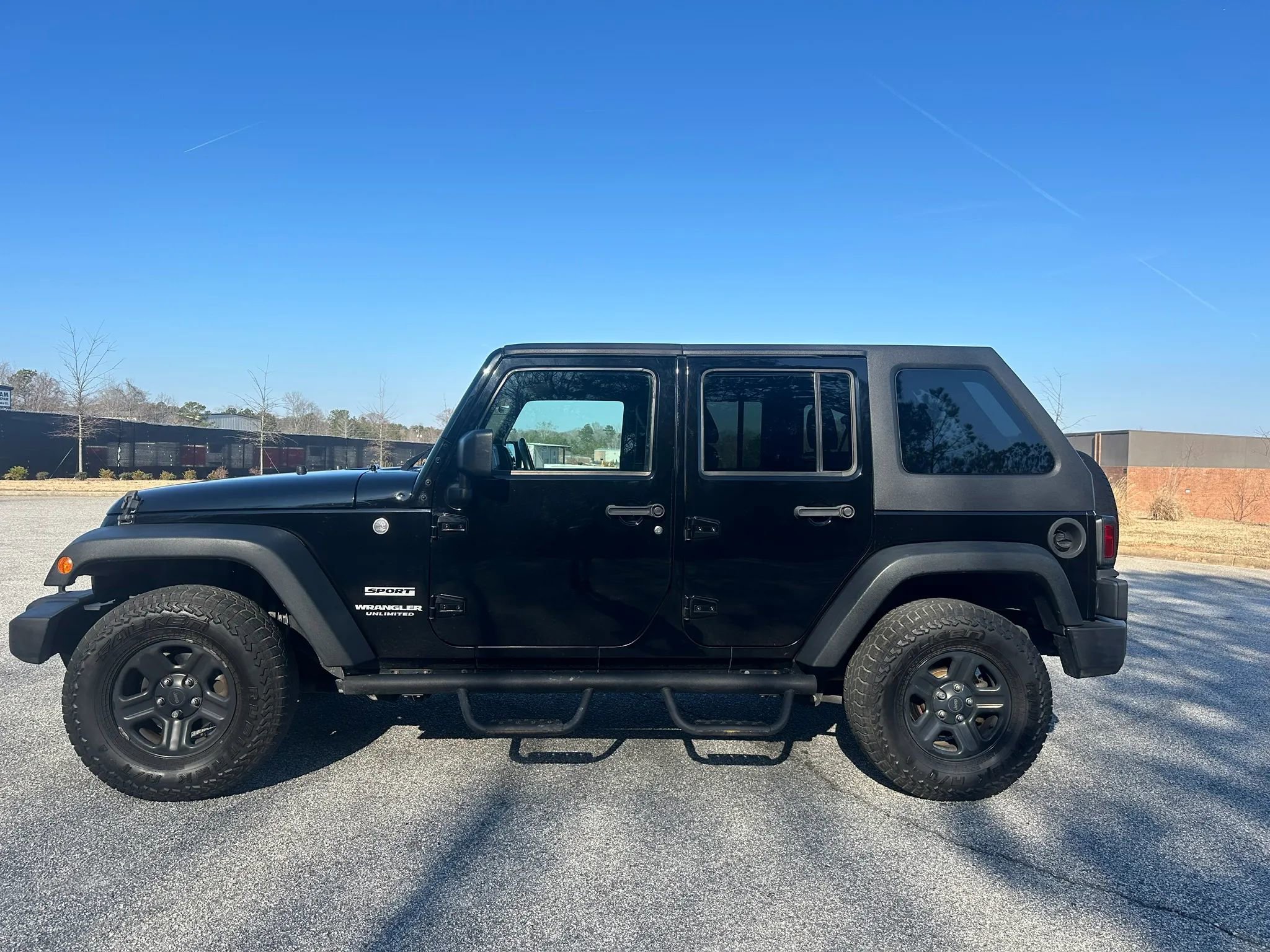 Used 2016 Jeep Wrangler Unlimited Sport w/ Connectivity Group image 2
