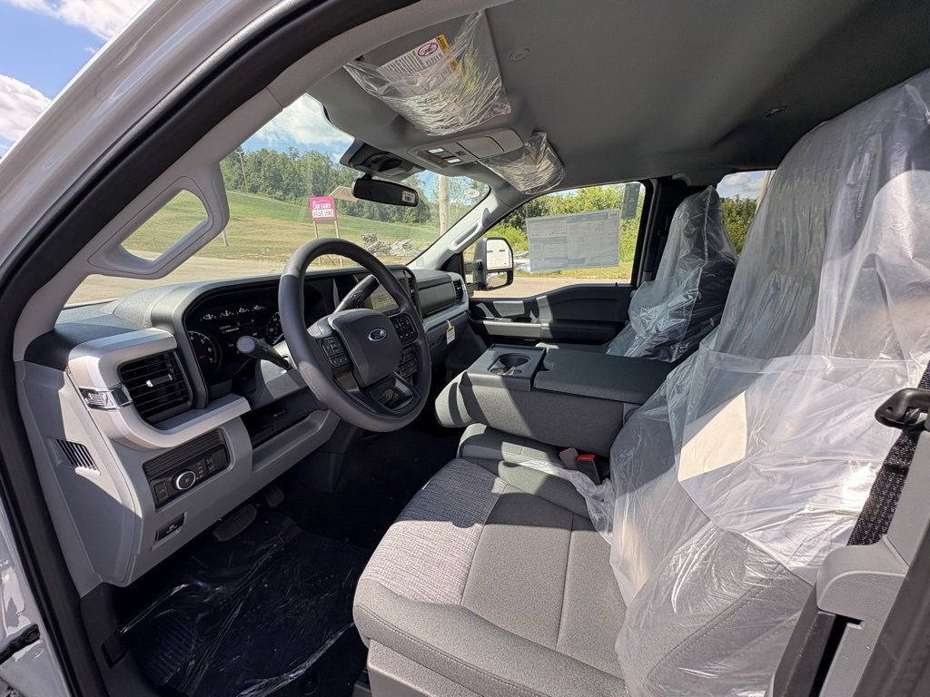 New 2026 Ford F250 XLT image 37