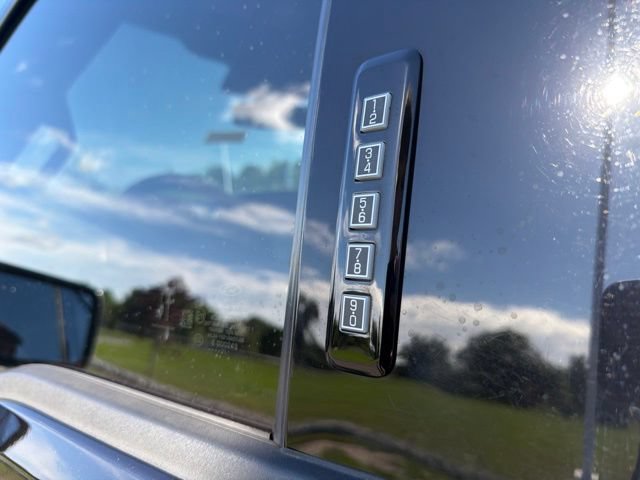 Used 2021 Ford F150 Lariat w/ Equipment Group 502A High AWD/4WD image 22