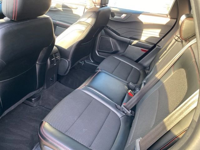 Used 2025 Ford Escape ST-Line Select image 30