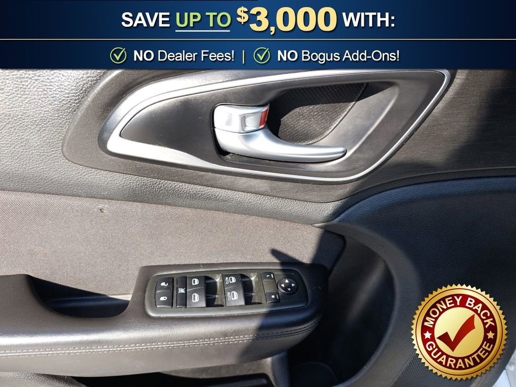 Used 2015 Chrysler 200 Limited w/ Convenience Group FWD image 16