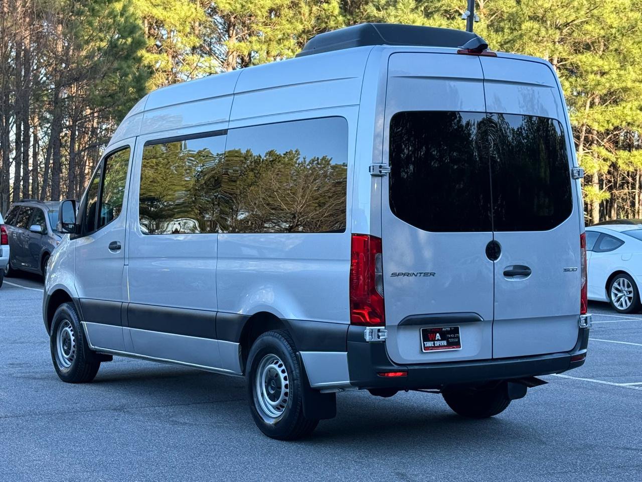 Used 2019 Mercedes-Benz Sprinter 1500 image 6