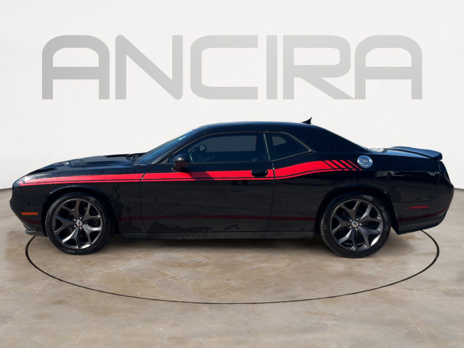Used 2017 Dodge Challenger SXT Plus RWD image 5