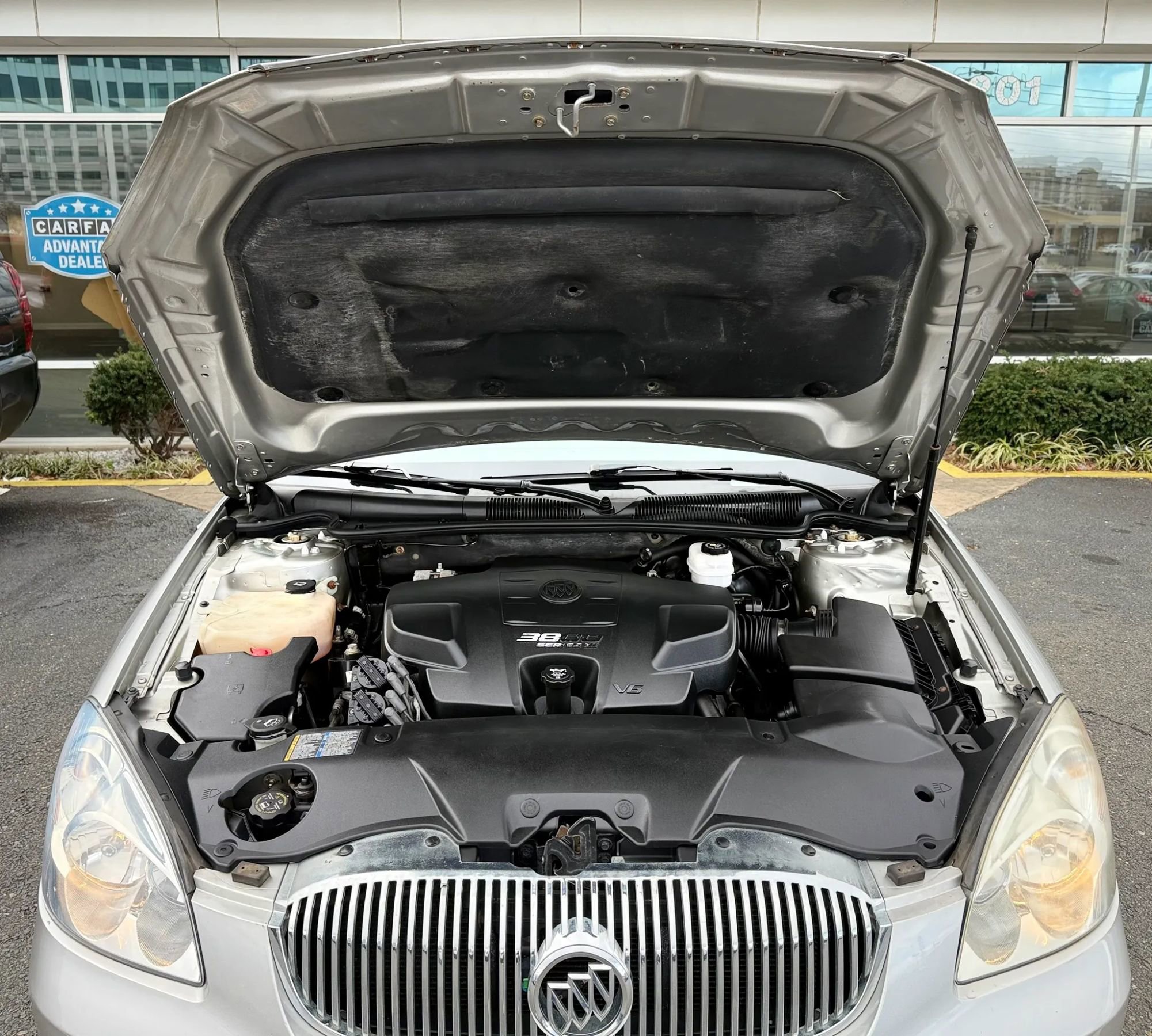 Used 2008 Buick Lucerne CXL w/ Driver Confidence Package image 35