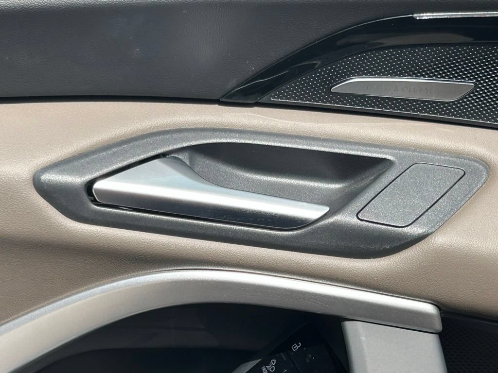 Used 2025 Audi Q5 Premium Plus w/ Premium Plus AWD/4WD image 65