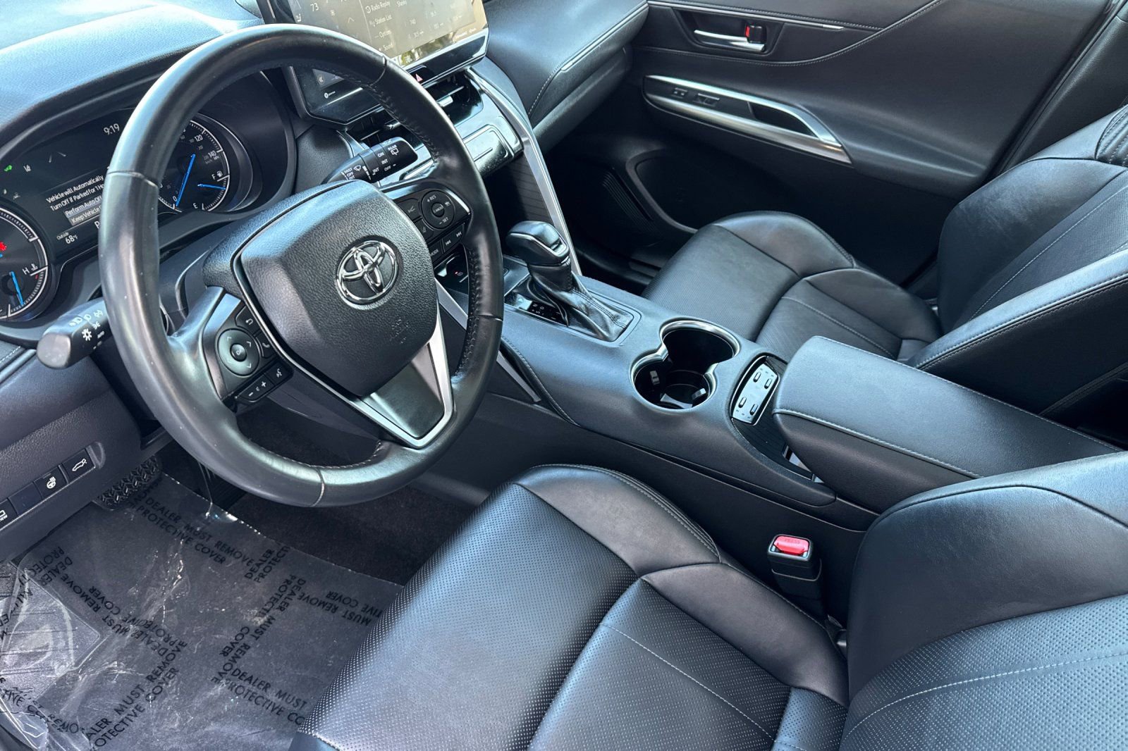 Certified 2021 Toyota Venza Limited w/ Carpet Mat Package (TMS) AWD/4WD image 10