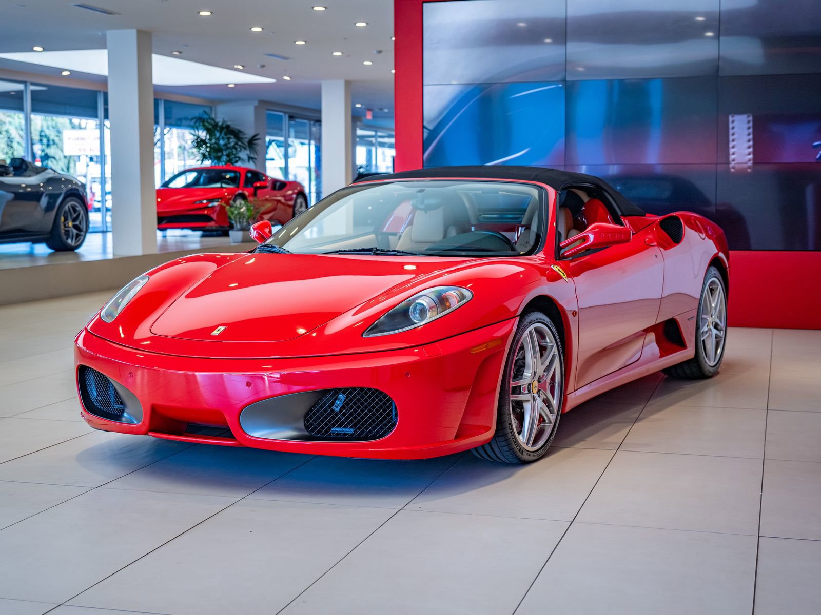 Used 2008 Ferrari F430 Spider RWD image 4