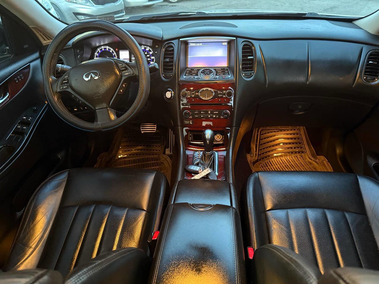 Used 2017 INFINITI QX50 2WD w/ Technology Package image 6